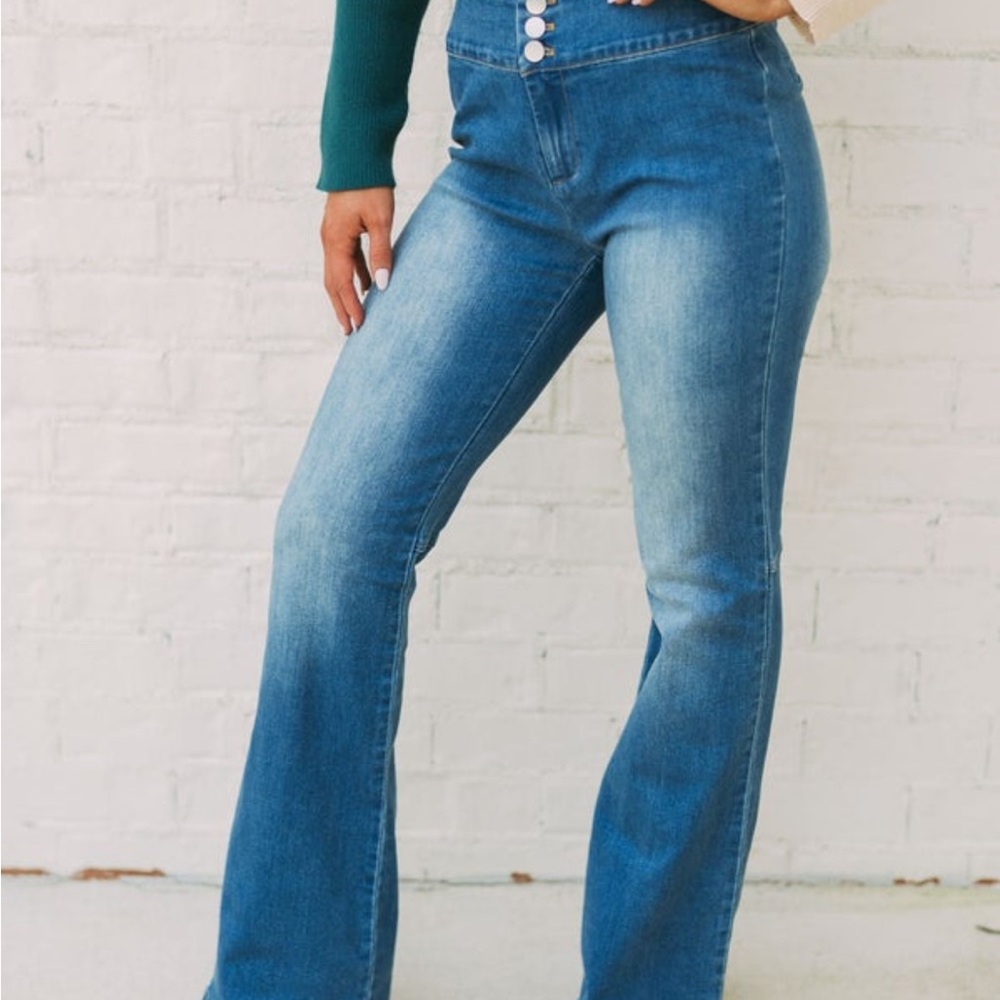 Ladies brand new jeans. Boutique